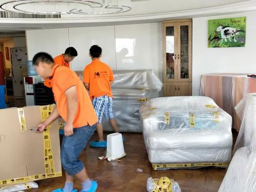 卢氏精品搬家公司